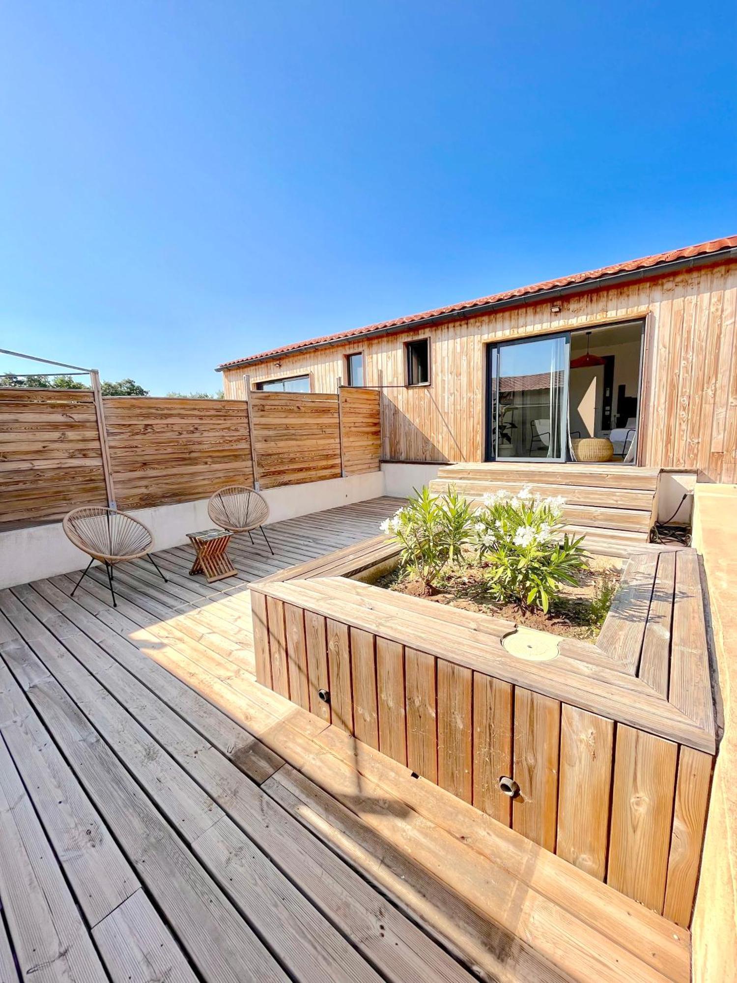 Nuiki Lodges - Chambres D'Hotes Montségur-sur-Lauzon Εξωτερικό φωτογραφία